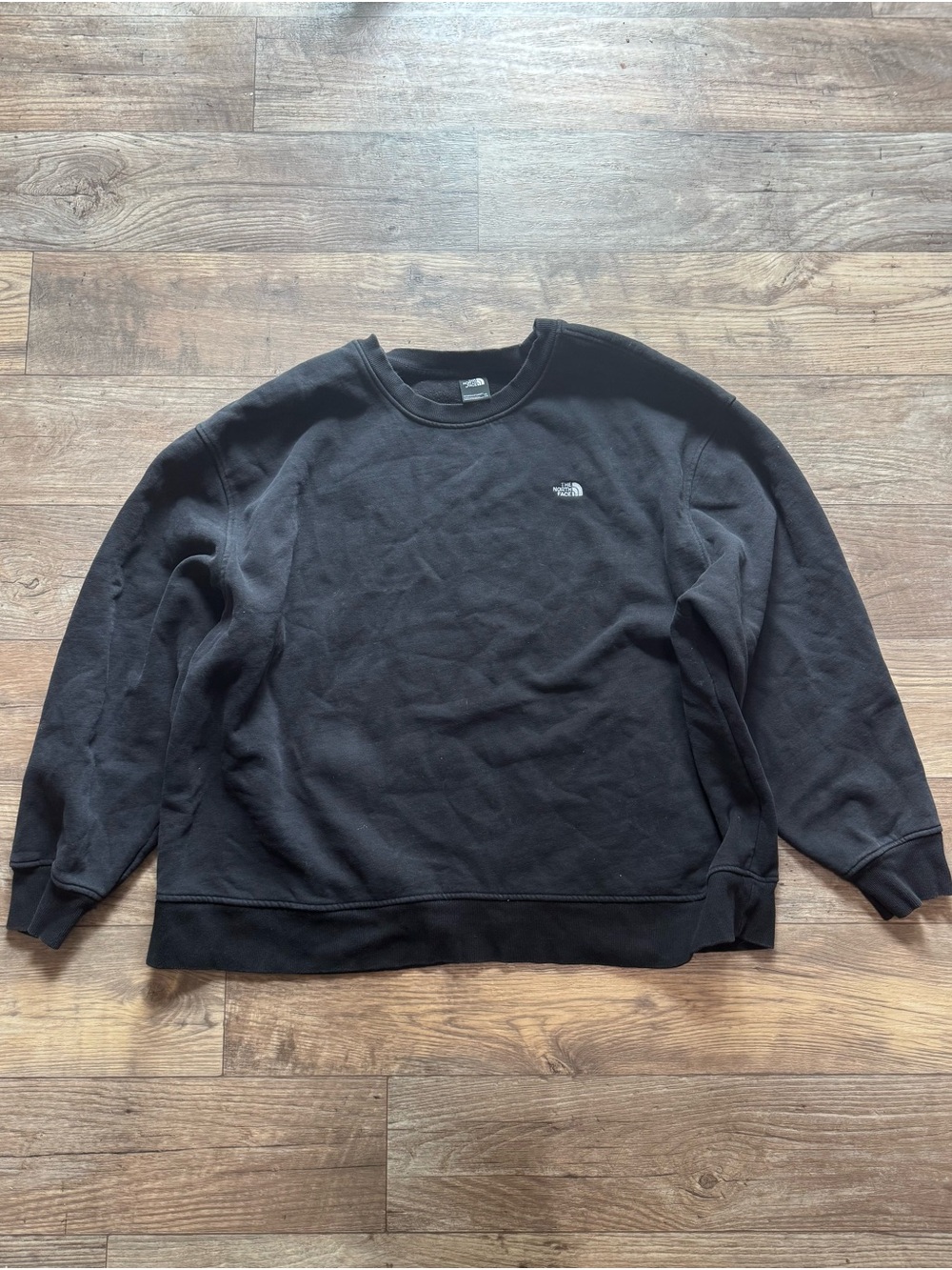 Women’s The North Face Black Crewneck Sweatshirt with Chest Logo